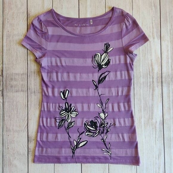 On a Whim fitted striped floral tee shirt sz M - Picture 3 of 9